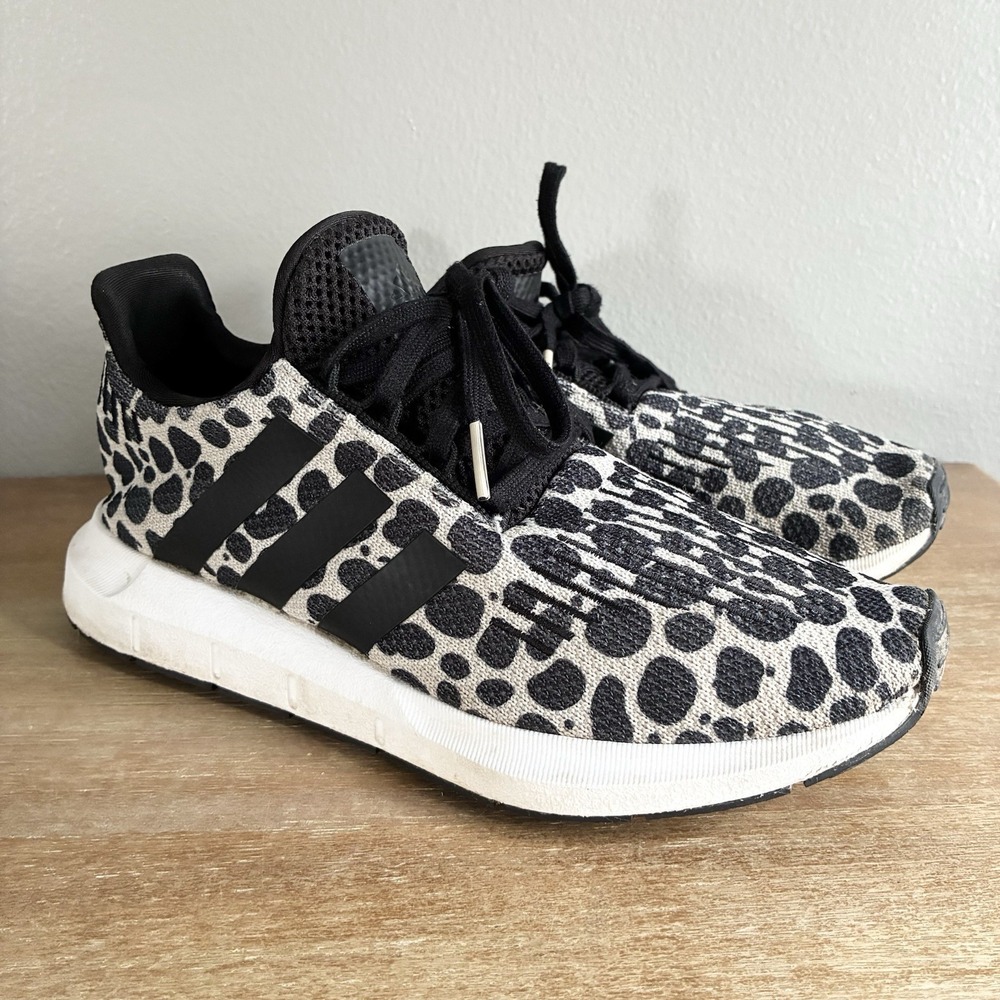 Adidas Swift Run Lace Up Running Walking Sneakers Shoes Animal Spotted Womens 7